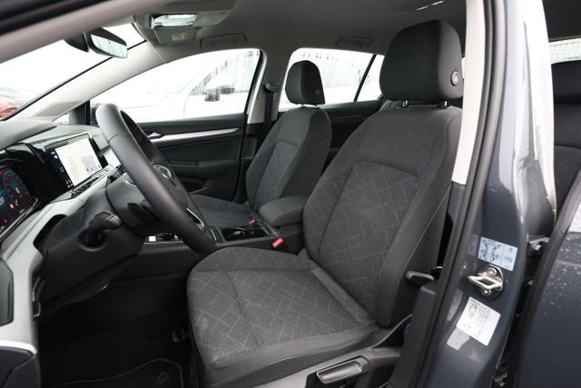 Volkswagen Golf LIFE VIII 1.5 eTSI 150 DSG LED Nav ACC SHZ 