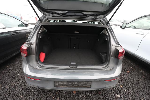 Volkswagen Golf LIFE VIII 1.5 eTSI 150 DSG LED Nav ACC SHZ 