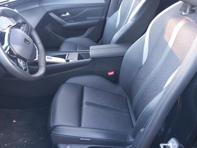 308 SW Allure 1.5 BlueHDi 130 Aut. Nav PDC Kam 