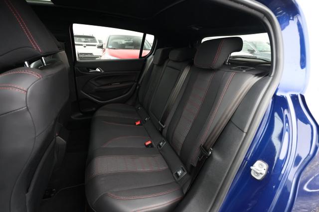 Peugeot 308 Allure 1.2 PT 130 Pano LED Nav Kam KeyL PDC 