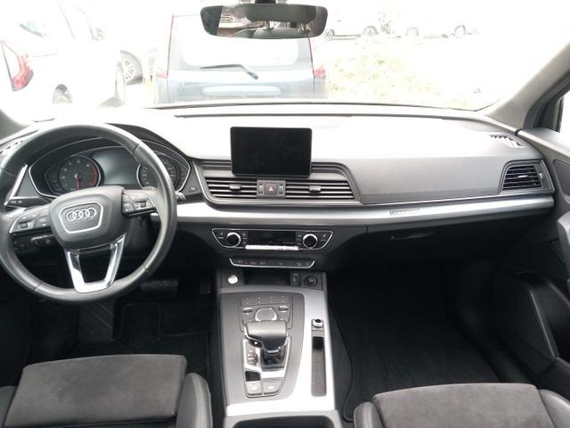 Audi Q5 sport 45 TFSI S-tronic quattro Nav PDC eHk 