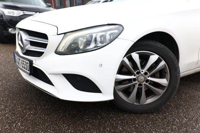 Mercedes-Benz C-Klasse T-Modell AVANTGARDE C 220 d T Aut. 4M LED Nav StandH AHK 