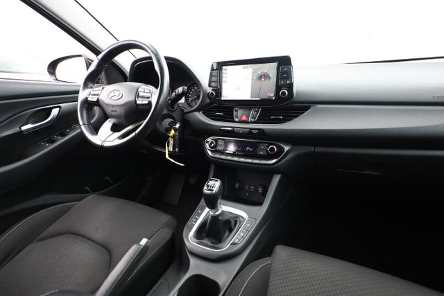 Hyundai i30 Intro 1.0 T-GDI 120 LED Nav Kam KeyL LM17Z 