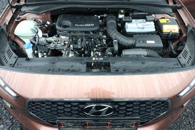 Hyundai i30 Intro 1.0 T-GDI 120 LED Nav Kam KeyL LM17Z 