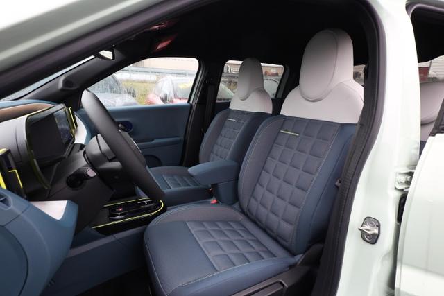 Grande Panda La Prima MHEV AT Winter Nav Kam LED 