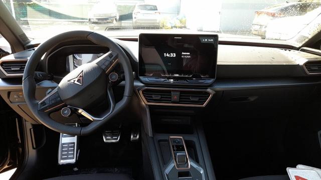 Cupra Leon Sportstourer ST eTSI DSG IntelliD Pano Matrix Edge SHZ 