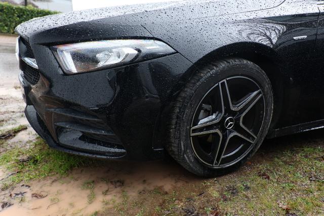 Mercedes-Benz A-Klasse Edition 2021 A 180 Lim DCT LED Nav ParkAs LM18Z 