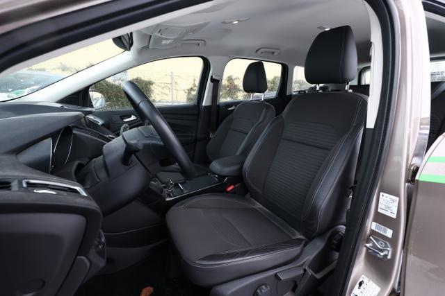 Ford Kuga Titanium 1.5 EcoBoost 150 Aut. Nav AHK PDC 