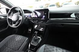 Volkswagen T-Roc R-Line DSG Pano BlackP LED+ Keyl 5JGar 19Z 
