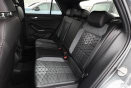 Volkswagen T-Roc R-Line DSG Pano BlackP LED+ Keyl 5JGar 19Z 
