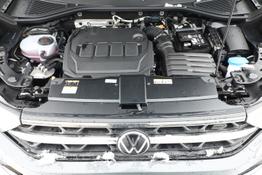 Volkswagen T-Roc R-Line DSG Pano BlackP LED+ Keyl 5JGar 19Z 