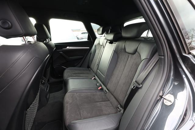 Audi Q5 sport 45 TFSI S-tronic quattro Nav PDC eHk 