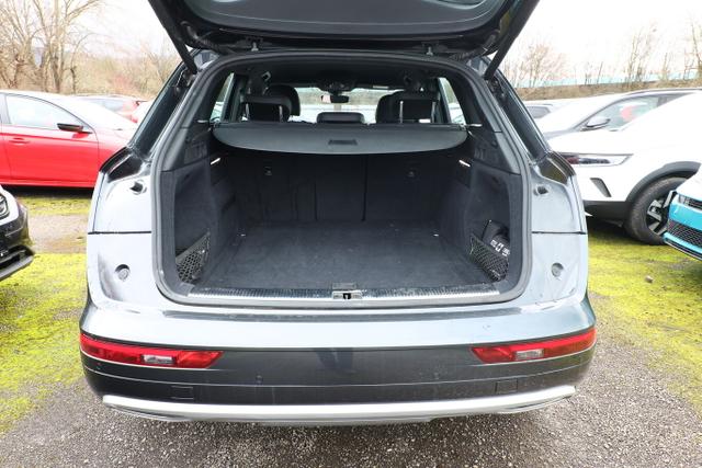 Audi Q5 sport 45 TFSI S-tronic quattro Nav PDC eHk 