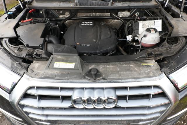 Audi Q5 sport 45 TFSI S-tronic quattro Nav PDC eHk 