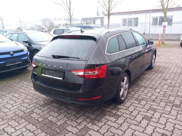Skoda Superb Combi Style 1.5 TSI 150 LED Nav ACC ViCo 