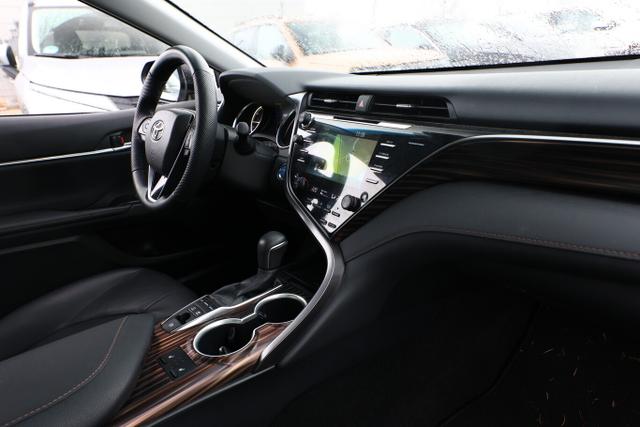 Toyota Camry Executive Hybrid 2.5 VVTi 218 CVT LED Nav 