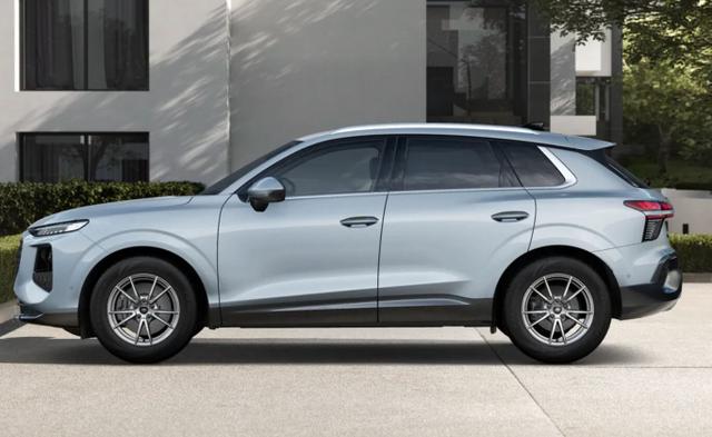 Audi Q3 neuesMod Tech LED+ KlimaP Keyless ACC Privacy 