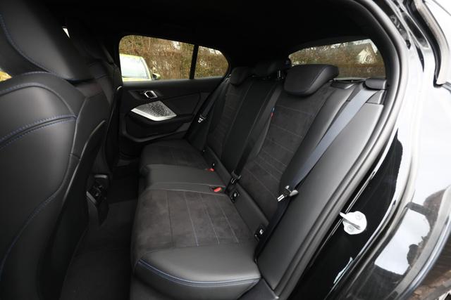 1er M Sport 120i ACC PrivG 2Z-Klima LED Nav Kam SHZ 