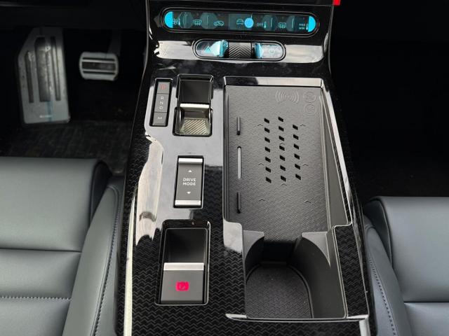 Citro&euml;n C5 Aircross MAX MHEV AT Pano HUD eHk Nav ACC SHZ 