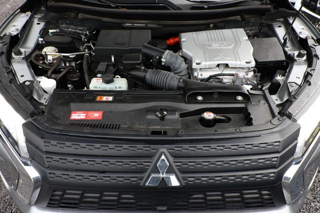 Mitsubishi Eclipse Cross 2.4 MIVEC 188 CVT 4WD SHZ Kam 18Z 