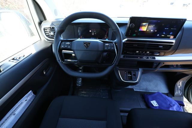 Traveller Active L2 AT 9S KlimaP AHK ACC SHZ LED 