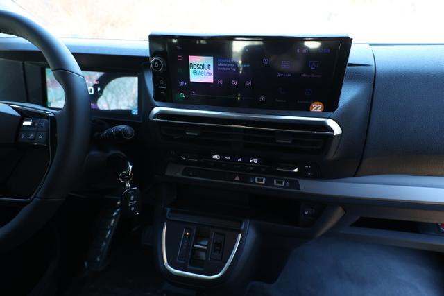 Traveller Active L2 AT 9S KlimaP AHK ACC SHZ LED 