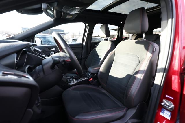 Ford Kuga ST-Line 2.0 TDCi 180 Aut. 4x4 Pano AHK ACC 