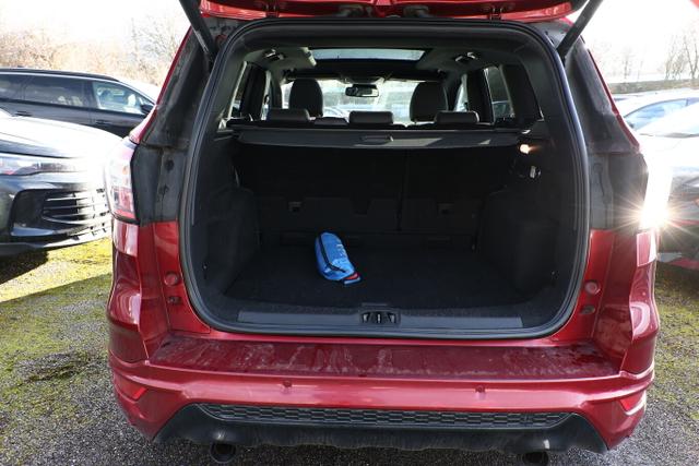 Ford Kuga ST-Line 2.0 TDCi 180 Aut. 4x4 Pano AHK ACC 