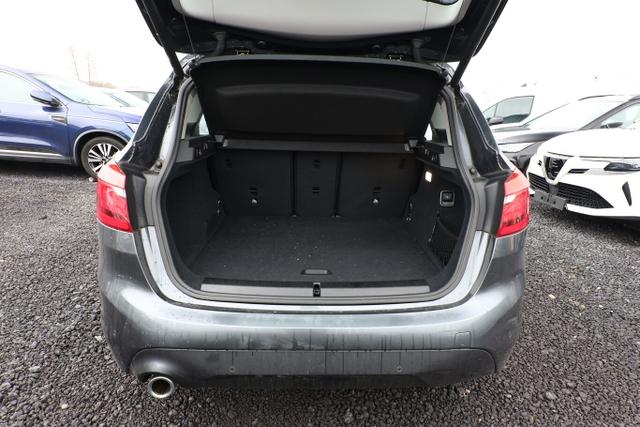 BMW 2er Active Tourer Advantage 218i Pano LED Nav SHZ 