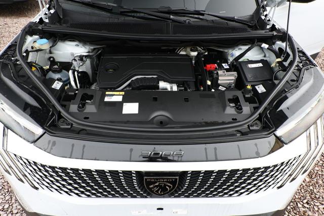 Peugeot 3008 GT Hybrid Pano Focal 360&deg; AHK SHZ Massage 