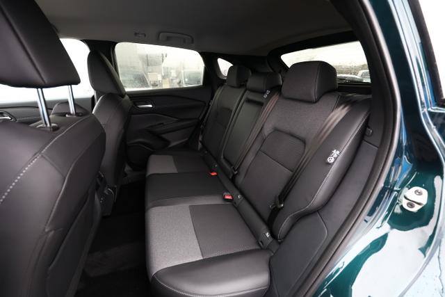 Qashqai N-CONNECTA AT Nav PrivG SHZ 360&deg; LED ACC 