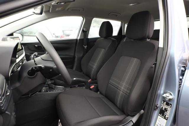 Hyundai i20 Select DCT MY26 Nav Kam PDC Klima Temp CarP 