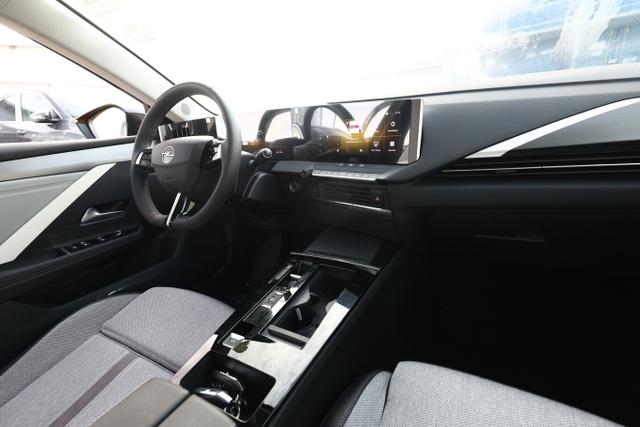 Astra Elegance PHEV Nav ACC Keyl Kam PrivG 17Z 