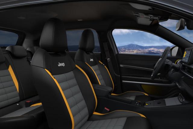 Jeep Avenger The North Face Nav eHK KAM SHZ KeyL ACC 