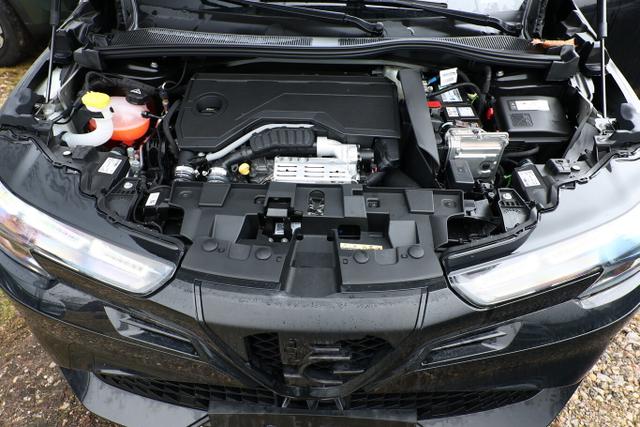 Alfa Romeo Junior Speciale Ibrida Nav LED LM18 elektr.Heckkl ACC SHZ 