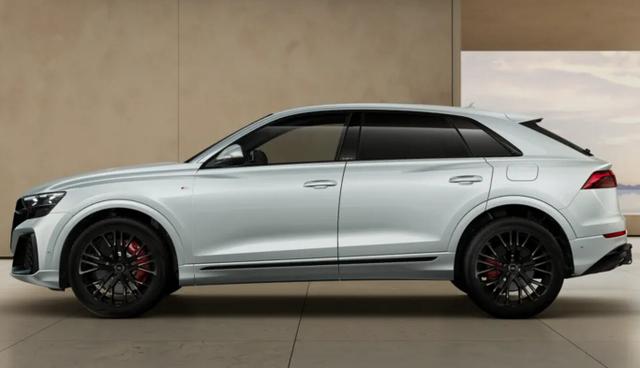 Audi Q8 S line TFSI e 2xS 22Z Laser Pano Tour Leder HUD 