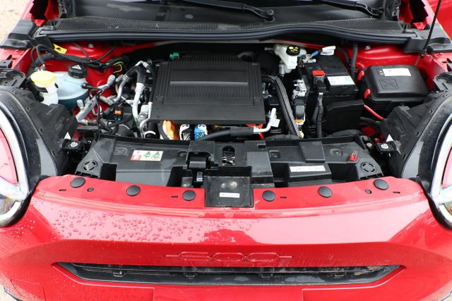 600e RED 54kWh 11kW-OBC CarPlay W&auml;rmepumpe PDC 