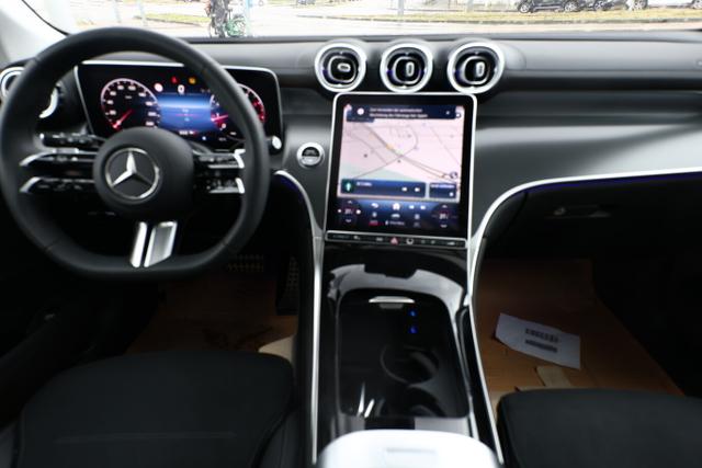 Mercedes-Benz GLC AMG Line 200 4M Premium Pano DigiL 360&deg; SHZ 