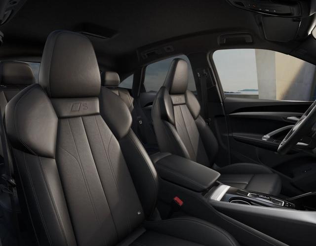 Audi Q5 Sportback S line Sportb 2xSline neuModell Tech 20Z Leder PrivG 