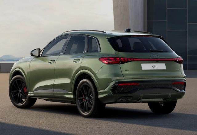 Audi Q5 S line 2xSline neuModell Tech+ PrivG 20Z Leder ACC 