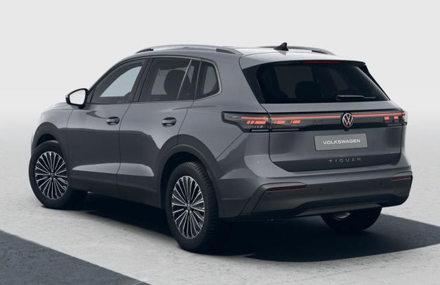 Volkswagen Tiguan DSG LED+ Pano IQ.DRIVE LM18Z SHZ 5JGar 