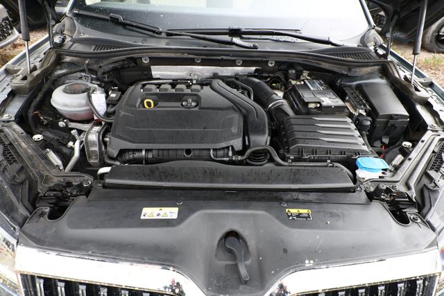 Skoda Superb Combi Laurin&Klement 1.5 TSI 150 DSG L&K Pano Nav ACC 