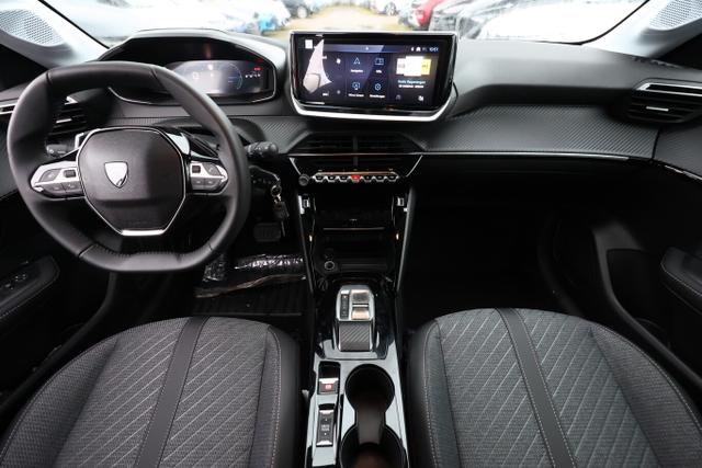 Peugeot 208 Allure Hybrid Nav 360&deg; 2xPDC CarP LED PrivG 