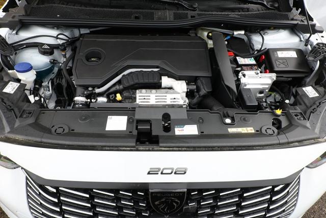 Peugeot 208 Allure Hybrid Nav 360&deg; 2xPDC CarP LED PrivG 