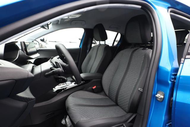 Peugeot 208 Allure Hybrid Nav 360&deg; 2xPDC CarP LED PrivG 