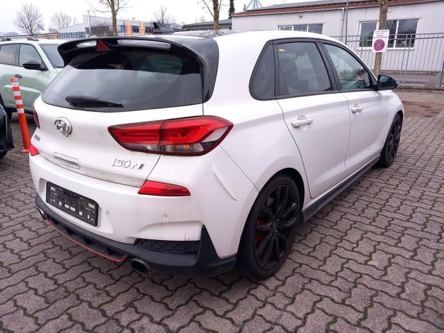 Hyundai i30 N Performance 2.0 T-GDI 275 Pano Nav LED PDC 
