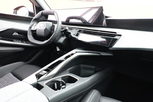 Peugeot 3008 Allure Hybrid ACC 360&deg; WinterP 21"-HD Nav 