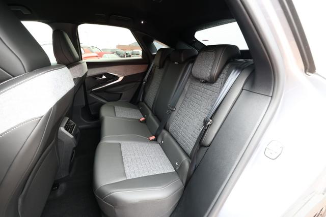 Peugeot 3008 Allure Hybrid ACC 360&deg; WinterP 21"-HD Nav 