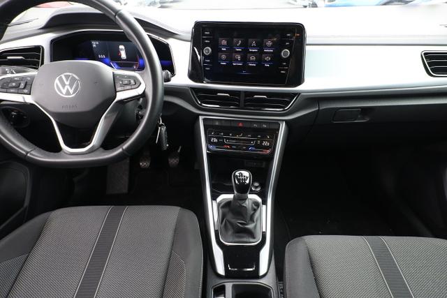 Volkswagen T-Roc Life 1.5 TSI 150 LED ParkAs ACC SHZ DigCo 