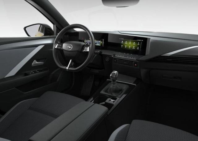 Astra Edition ACC Navi SHZ PDC vo/hi 17LM 